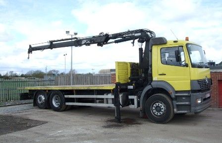 Xe cẩu và thiết bị nâng